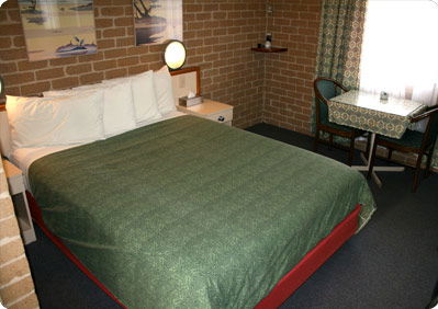 Grand Manor Motor Inn - eAccommodation 7