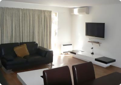 Grand Manor Motor Inn - eAccommodation 1