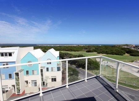 Lady Bay Resort - eAccommodation 3