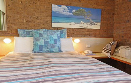 The Beachfront Motel - eAccommodation 1