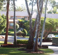 Comfort Inn  Suites Robertson Gardens - eAccommodation