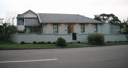 Quinton House - eAccommodation