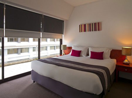 Y Hotel Hyde Park - eAccommodation 1