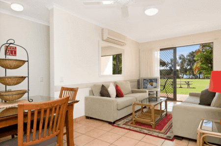 Cayman Quays - eAccommodation 0