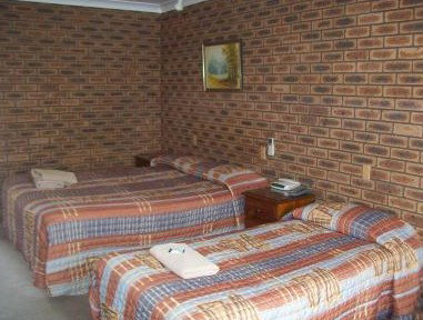 Town And Country Motor Inn Cobar - eAccommodation 4