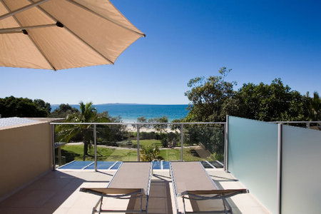Maison Noosa Luxury Beachfront Resort - eAccommodation 1