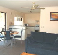 Ocean Drive Apartments - eAccommodation