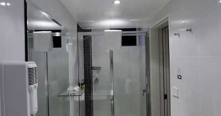 Townhouse Hotel - eAccommodation 3
