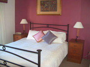 Pacific Place Apartments - eAccommodation 3