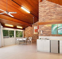 Glen Eden Beach Resort - eAccommodation