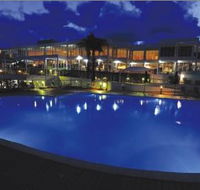 Absolute Beachfront Opal Cove Resort - eAccommodation