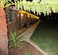 Golfers Lodge Motel - eAccommodation