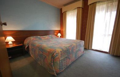 Junction Motor Inn - eAccommodation 5