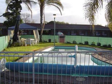 Pine Lodge NSW eAccommodation