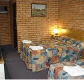 Royal Palms Motor Inn - eAccommodation