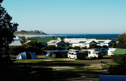 Blue Lagoon Beach Resort - eAccommodation 3