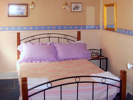 Annies Shandon Inn - eAccommodation 1