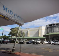 Mid City Luxury Suites - eAccommodation