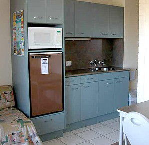 Caloundra Suncourt Motel - eAccommodation 2