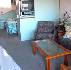 Caloundra Suncourt Motel - eAccommodation 3