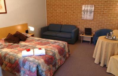 Campbelltown Colonial Motor Inn - eAccommodation 2
