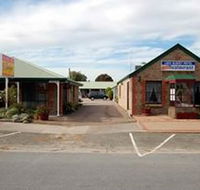 Lake Albert Motel - eAccommodation