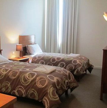 The Plough Hotel - eAccommodation 1