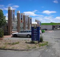 Waurn Ponds Hotel - eAccommodation