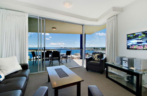 Pumicestone Blue Resort - eAccommodation 2