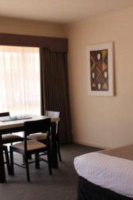  Werribee Park Motor Inn - eAccommodation 3