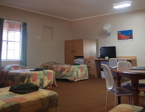 Bluestone Motor Inn - eAccommodation 1