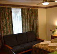 Palms Bed and Breakfast - eAccommodation