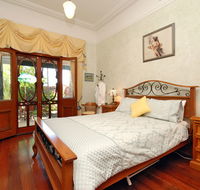 Above Bored Bed and Breakfast - eAccommodation