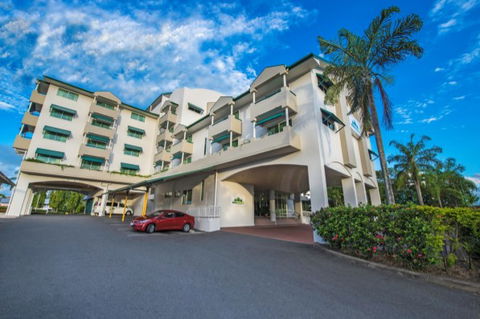 Cairns Sheridan Hotel - eAccommodation 0