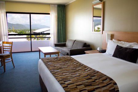 Rydges Plaza Cairns - eAccommodation 3