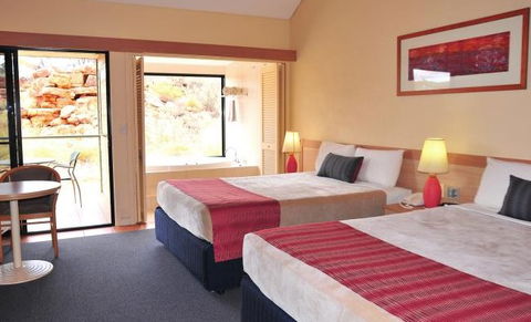 Kings Canyon Resort - eAccommodation 2
