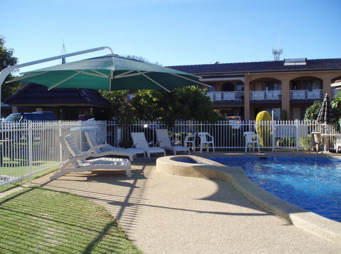 Lake View Motel - eAccommodation 1