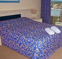 Surfers Mayfair - eAccommodation