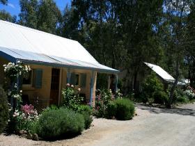 Riesling Trail Cottages - eAccommodation 0