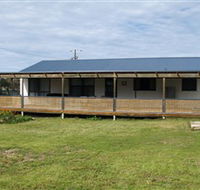 Surfin Sceales Beach House - eAccommodation