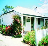 Sarah's Cottage - eAccommodation