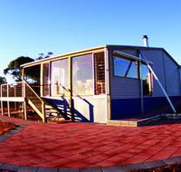 Wilderness Valley Studio Accommodation - eAccommodation
