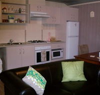 Little Para Cottage - eAccommodation