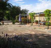 Peechabella Vineyards Bed  Breakfast - eAccommodation