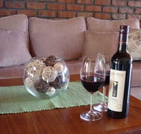 The Creek Cottage - eAccommodation