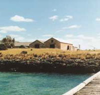 Mt Dutton Bay Woolshed Hostel - eAccommodation