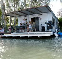 The Murray Dream Self Contained Moored Houseboat - eAccommodation