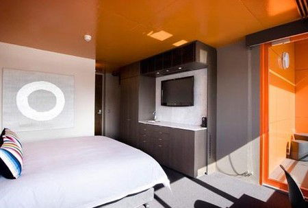 Clarion Hotel Soho - eAccommodation 3