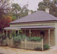 Miriams Cottage - eAccommodation