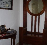 Sonntag House - eAccommodation